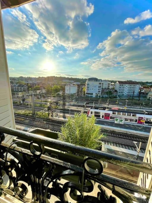 Superbe Appart Entier Au Pied De La Gare Rer, A 15 Min De Paris & Orly Juvisy-sur-Orge Exterior foto